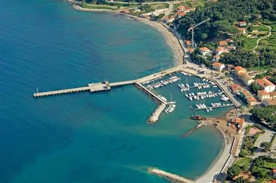 Cavo Feribot İskelesi