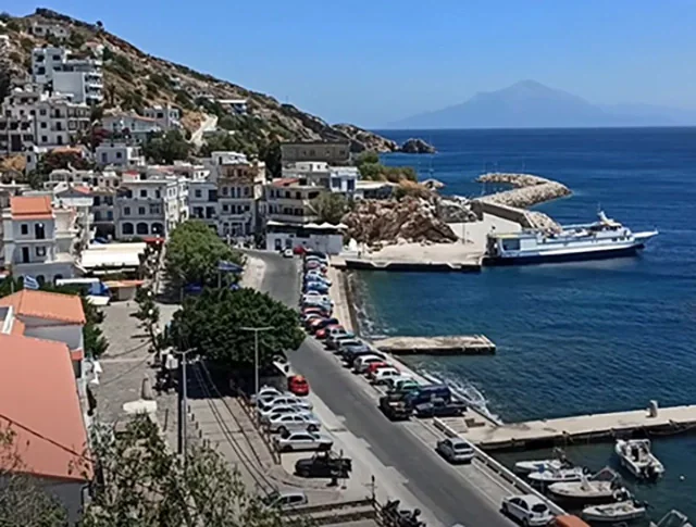 İkaria Feribot İskelesi