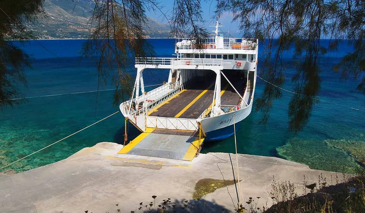 Pesada Feribot İskelesi, Kefalonya