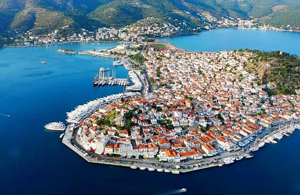 Poros Feribot İskelesi