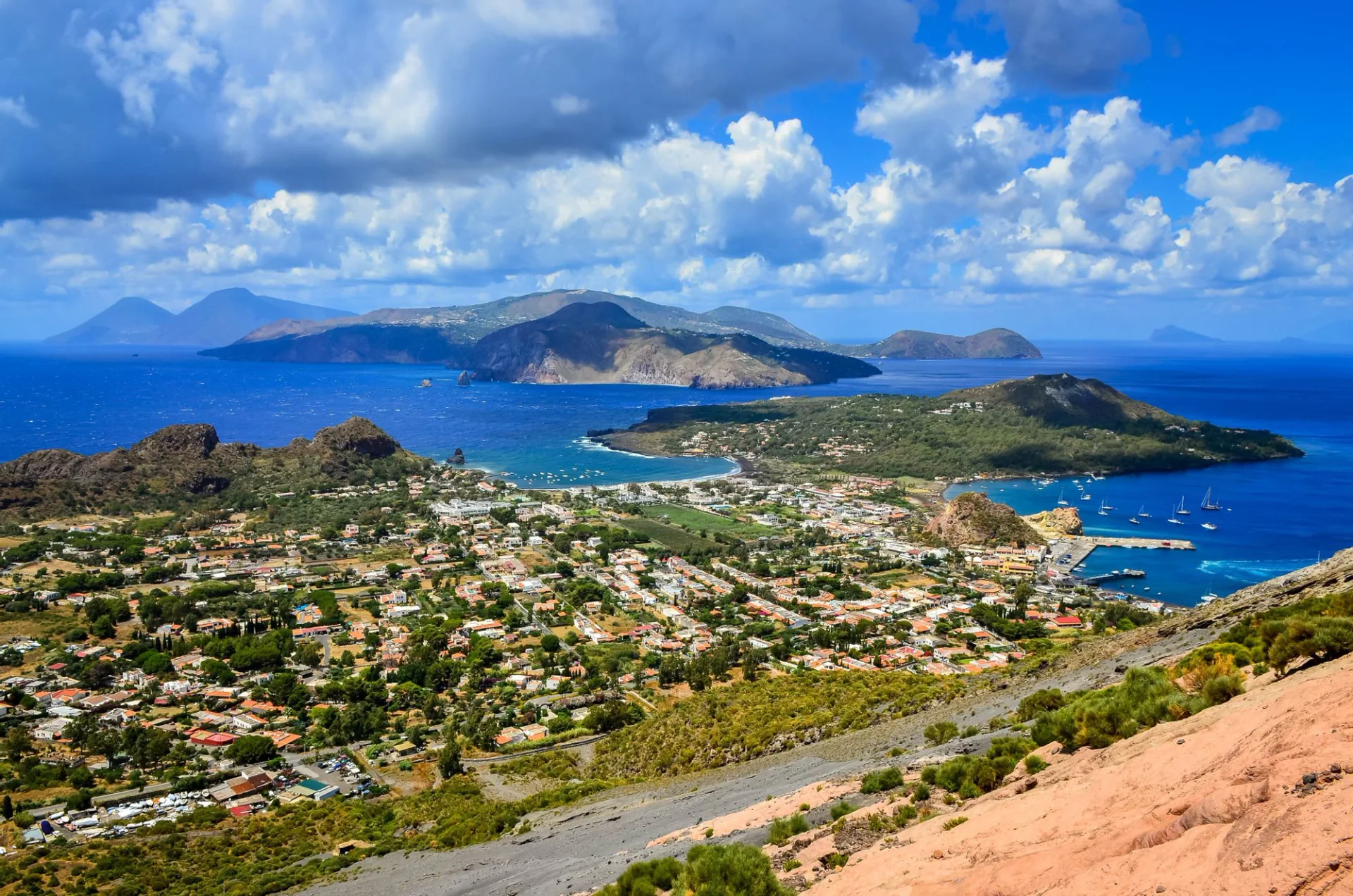 Vulcano Feribot İskelesi