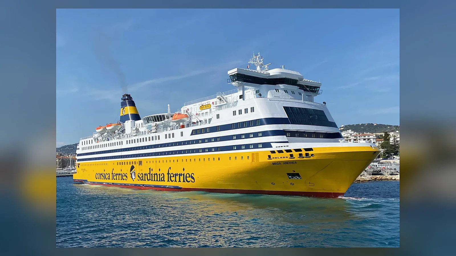 Corsica Ferries yolcu feribotu