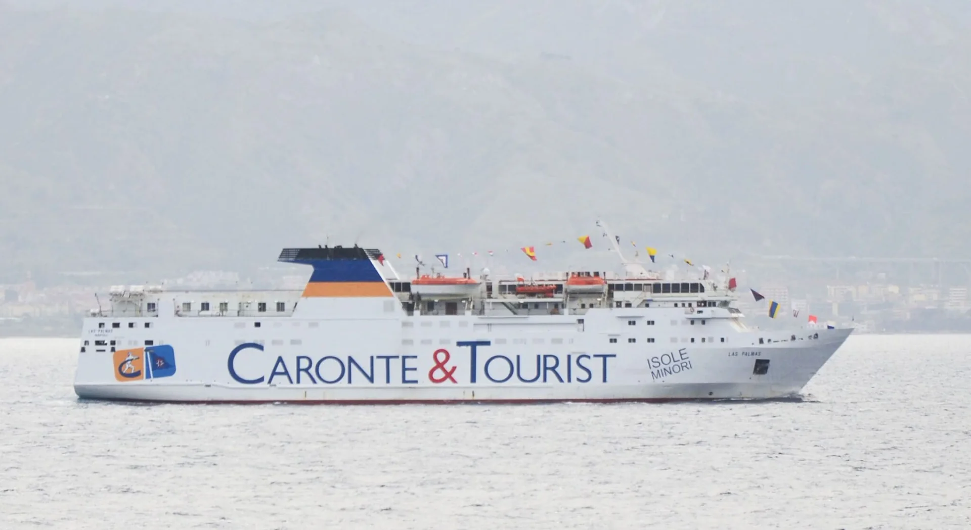 Caronte & Tourist Isole Minori – Siremar yolcu feribotu