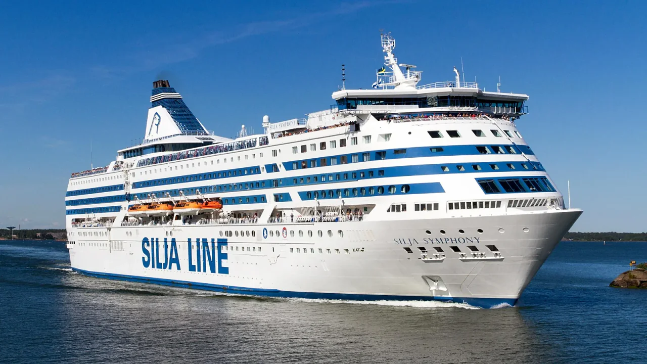 Tallink Silja Line yolcu feribotu