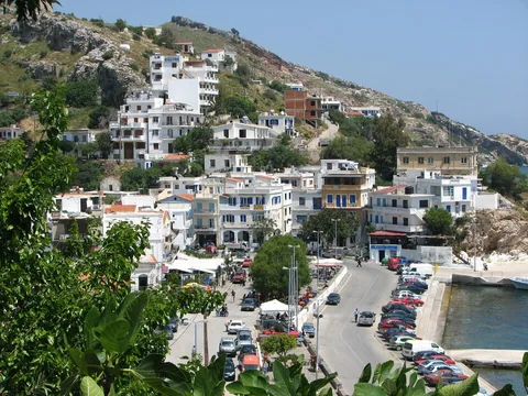 Agios Kirikos, Yunanistan manzarası