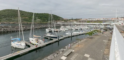 Angra do Heroismo, Portekiz manzarası
