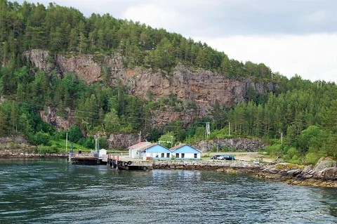 Rysjedalsvika, Norveç manzarası